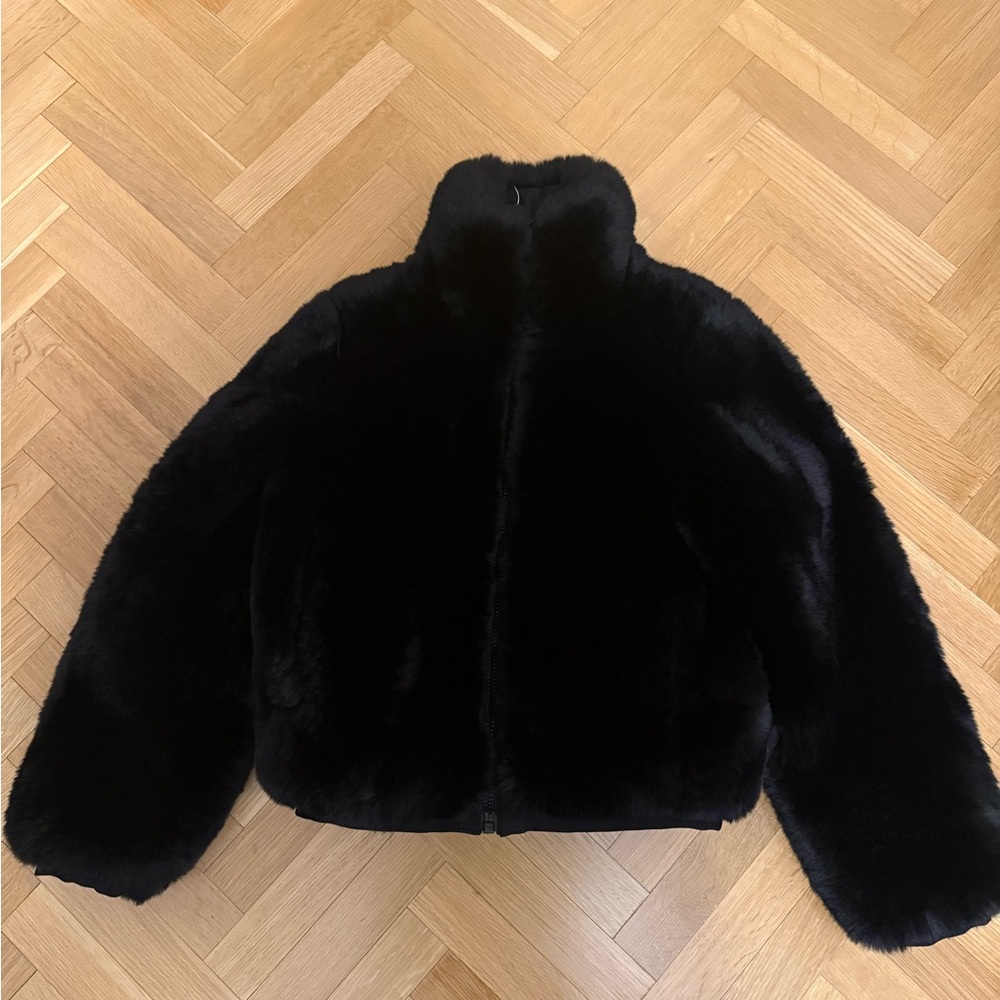 Goldbergh Elegant Black Faux Fur Ski Jacket
